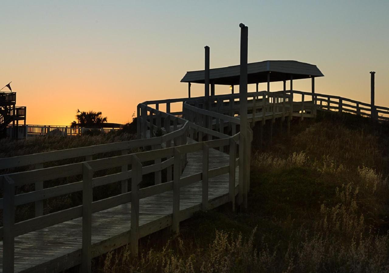 Atlantic Beach Resort, A Ramada By Wyndham エクステリア 写真