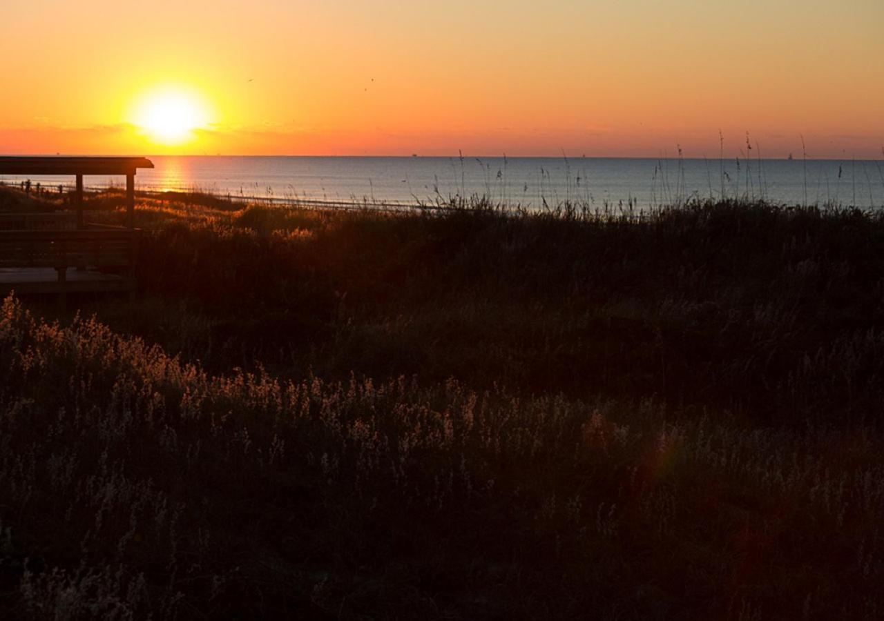 Atlantic Beach Resort, A Ramada By Wyndham エクステリア 写真